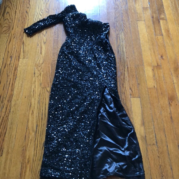 Scala | Dresses | One Sleeve Scala Sequin Dress | Poshmark